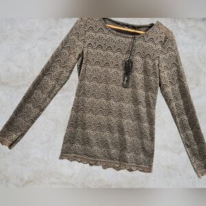 BKE Boutique NWT SZ L Gray Fitted Lace Sheer Stretch Coquette Romantic Fairy Top